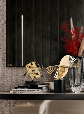 轻奢抽象摆件创意l简约酒柜装饰品艺术品客厅电视柜玄关工艺品