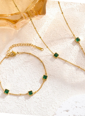 小众原创绿色锆石钛钢转运珠手链