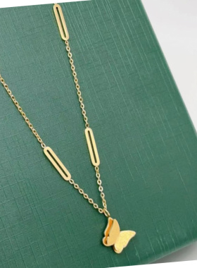 新款高级感金色钛钢蝴蝶吊坠项链