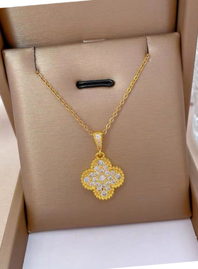 新款轻奢四叶草钛钢金色锁骨链