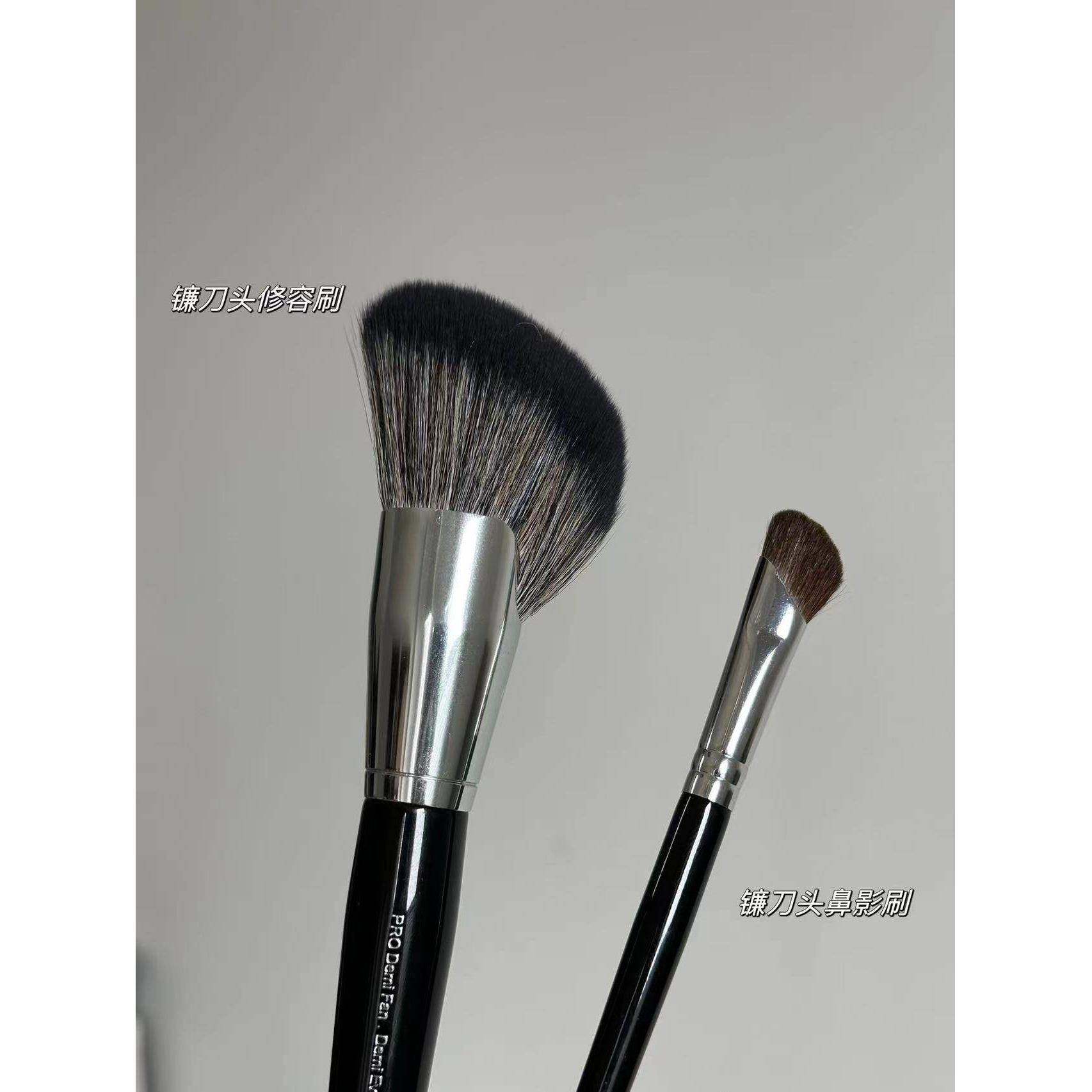 一键提亮！ 三角熨斗高光刷/腮红点彩刷上妆清透/镰刀鼻影刷宿星,淘宝优惠券,粉丝福利购,淘宝优惠卷