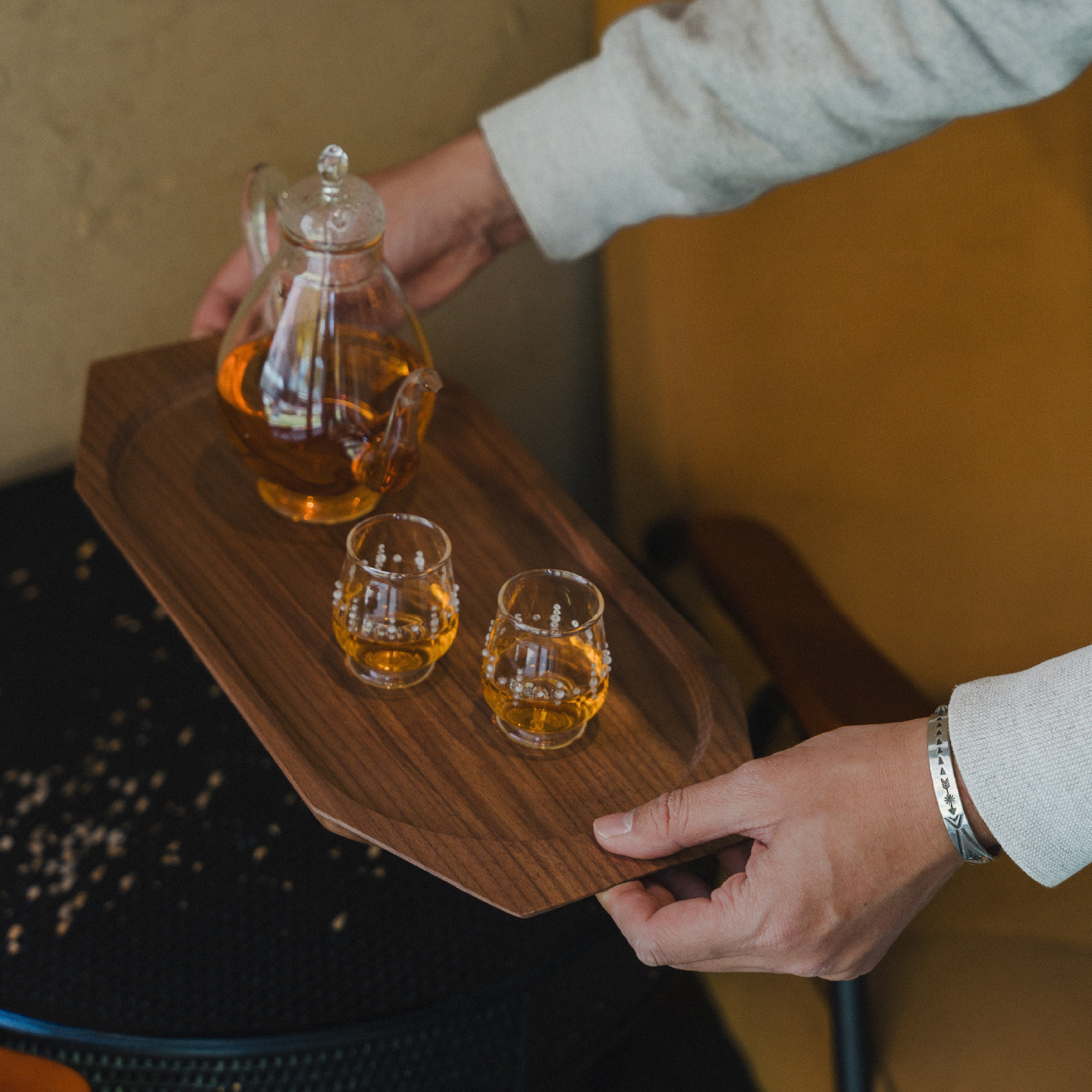 【新年礼赠】中古包豪斯实木托盘咖啡托盘柚木黑胡桃收纳盘餐盘,淘宝优惠券,粉丝福利购,淘宝优惠卷