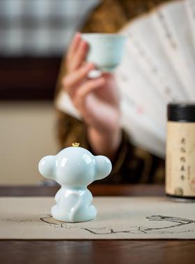 景德镇生肖猴陶瓷小摆件玄关办公室桌面摆件可爱生日礼物工艺品