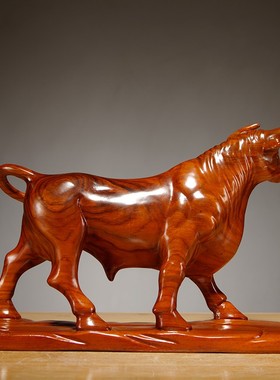 花梨木雕牛摆件华尔街牛办公室老板桌装饰工艺品公司店铺开业送礼