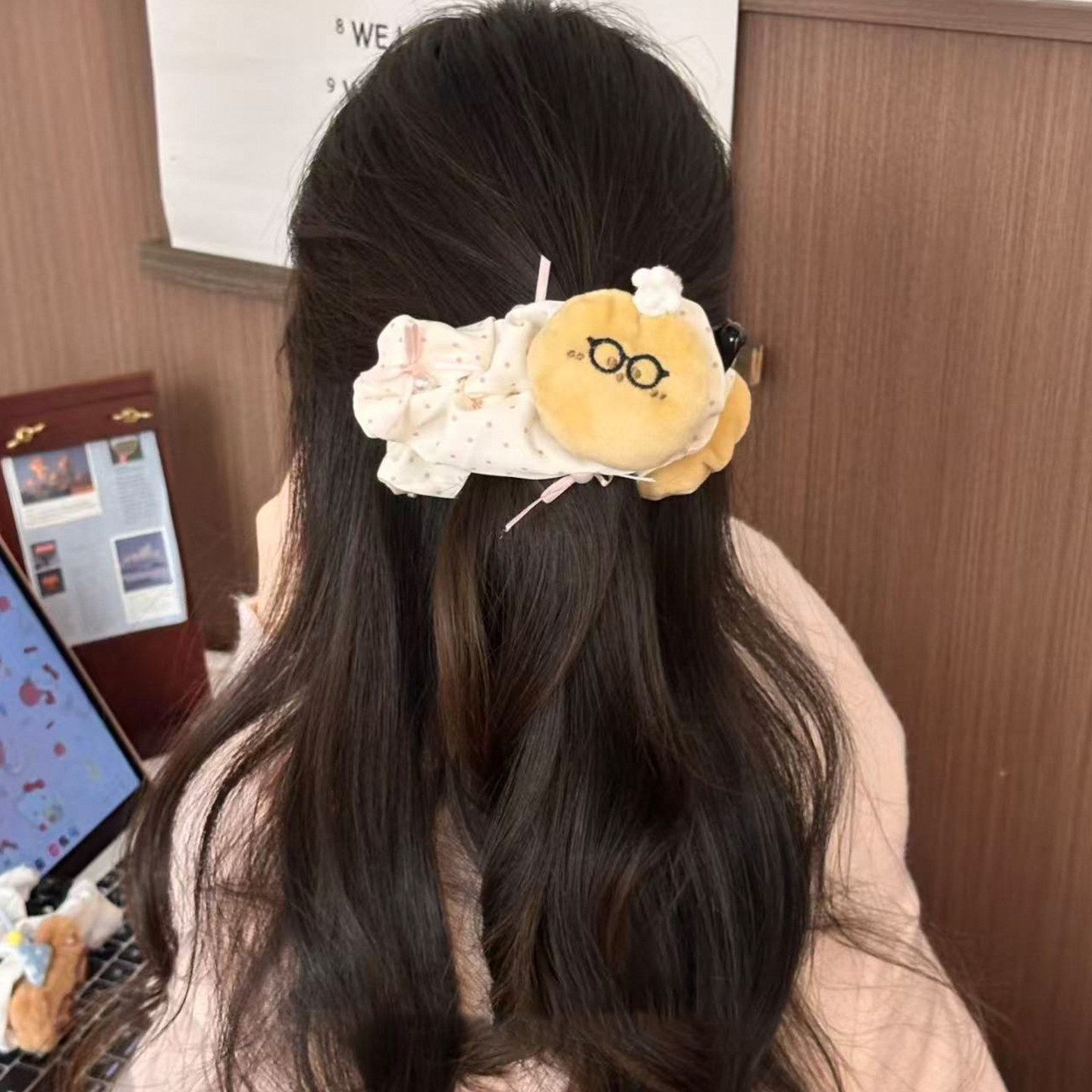 可爱土豆熊熊香蕉夹饱满后脑勺2025新款高级感发卡头饰毛绒学生发,淘宝优惠券,粉丝福利购,淘宝优惠卷