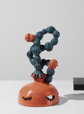 简约现代客厅儿童房艺术抽象人物摆件电视柜创意雕塑工艺品摆设