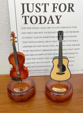 文艺古典旋转琵琶八音琴乐器摆件 复古礼品吉他小提琴音乐盒礼物