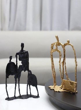 现代创意艺术人物雕塑样板间酒店民宿家居客厅玄关桌面装饰品