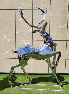 定制不锈钢鹿雕塑户外几何切面动物麋鹿镜面发光草坪装饰落地摆件