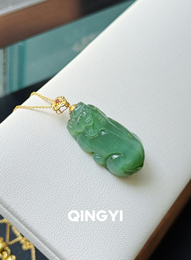 天然俄料和田玉碧玉猫眼貔貅吊坠18k金镶女款玉石挂件送老婆礼物