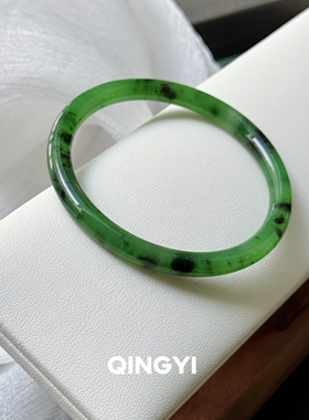 天然俄料老矿和田玉碧玉叮当手镯6mm女款玉石镯子送闺蜜朋友礼物