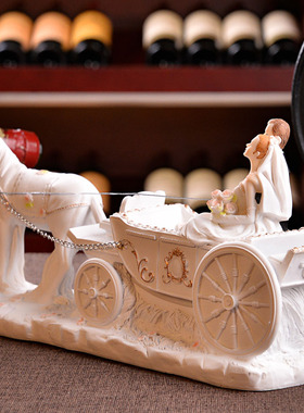 欧式婚庆马车摆件卧室客厅酒柜家居装饰高档实用婚礼新婚结婚礼物