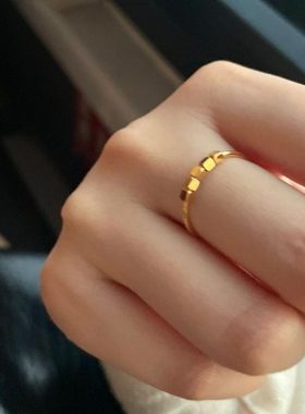 主打一个敲键盘氛围感！时髦经典高级范小方糖碎金戒指不掉色自制