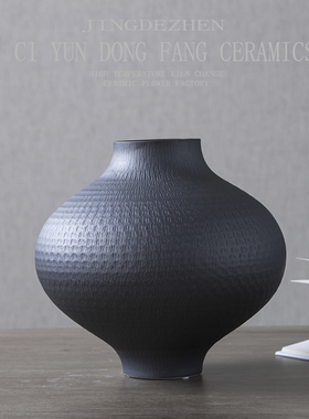 黑色中古陶罐陶瓷花瓶摆件仿真高级花器粗陶餐桌U小众工艺品装饰