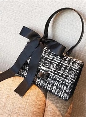 样板房包包摆件女士衣帽间衣柜橱窗软装饰品全屋定制展厅陈列道具