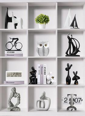 现代简约客厅柜子摆件高级感小众设计感家居书房老板办公室装饰品