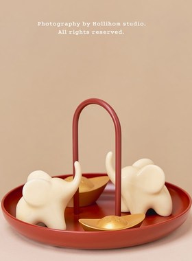 逅里 招财吸水陶瓷一对象小摆件工位布置 首饰戒指架乔迁新年礼物