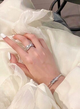 满钻微镶冷淡风素圈手镯女气质手链高级感手环2024年新款爆款手饰