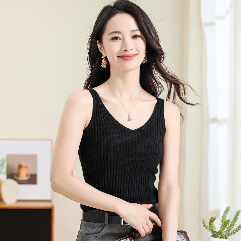 秋冬山羊绒针织吊带背心女V领修身简约百搭无袖竖条毛衣打底衫,淘宝优惠券,粉丝福利购,淘宝优惠卷