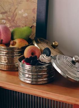 欧式古典进口铝制横条锤纹复古做旧金银色收纳罐摆件样板间装饰盒