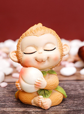 迷你齐天大圣孙悟空摆件摇头汽车车摆创意可爱家居桌面小装饰品