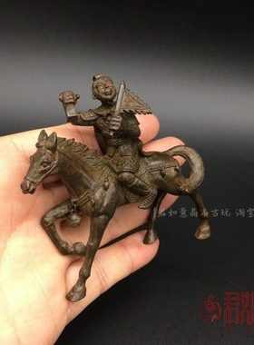 仿古包浆实心纯铜马上封侯摆件令牌猴子骑马小铜件铜马千里马茶宠
