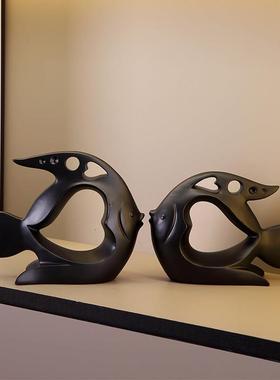 现代简约轻奢风情侣对鱼高级感摆件客厅办公室酒柜电视柜装饰礼品