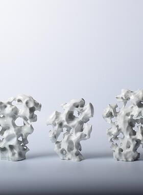 大鱼美器 陶瓷太湖石 仿生设计纯手工镂空雕刻山子 笔架