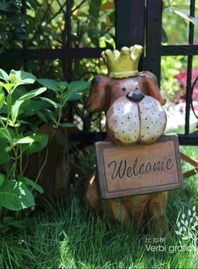 比如树做旧复古可爱欢迎狗动物摆件花园小品 景观庭院 家居软装