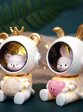 航空宇航员太空人小夜灯儿童房间装饰可爱小摆件多功能存钱罐礼物