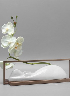 新中式现代铁艺陶瓷花插花器摆件样板间创意室内软装饰品酒柜摆设