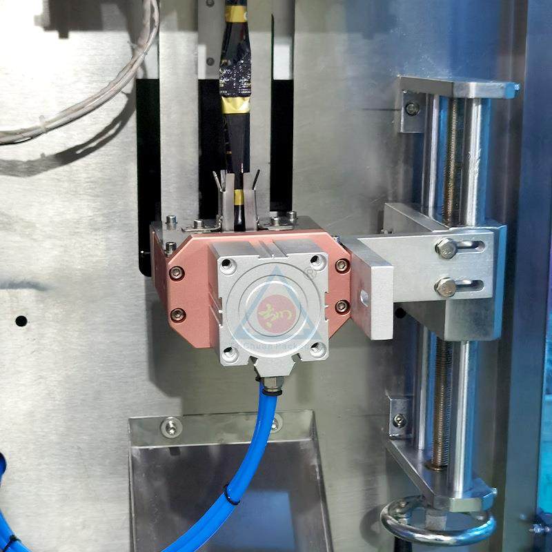 面霜乳液四边封液体包装机工厂直销设备小样袋装护肤品包装机械,淘宝优惠券,粉丝福利购,淘宝优惠卷