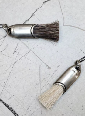 明星同款马鬃毛流苏项链毛刷高级感小众设计时髦百搭项链