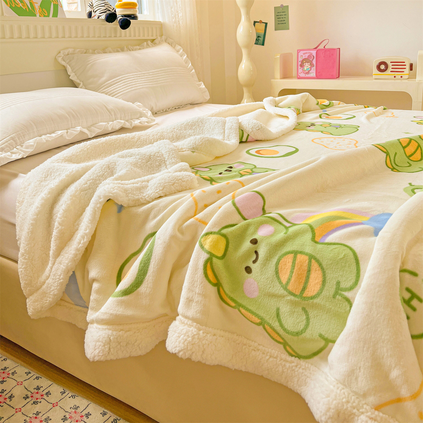 牛奶绒秋冬毯子毛毯午睡空调披肩盖腿沙发盖毯羊羔绒加厚可铺可盖,淘宝优惠券,粉丝福利购,淘宝优惠卷