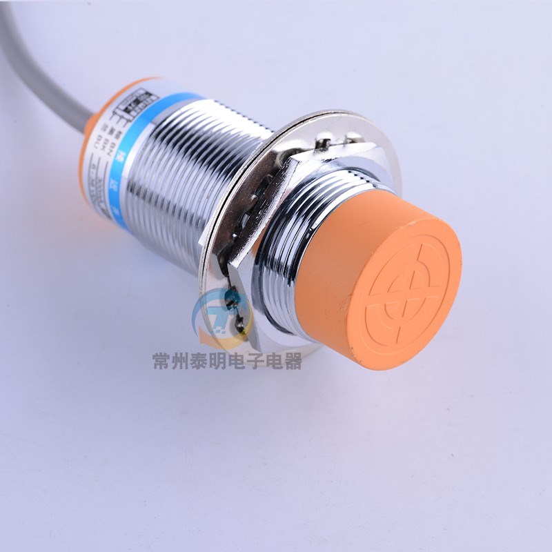 沪工电感式接近开关LJ30A315Z/BY直流PNP三线常开M3V0传感器15M - 图2