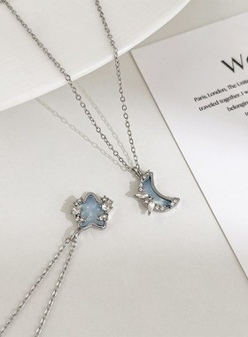 蓝色月亮吊坠项链女新款爆款时尚简约锁骨链小众独特气质颈链配饰