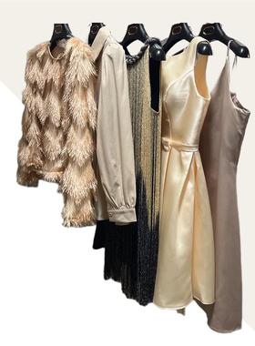 鑫园阁样板房衣帽间衣服衣柜摆件软装衣物现代简约鞋子包包装饰品