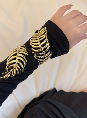夸张金色树叶螺旋开口高级感手镯