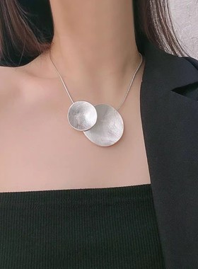 冷淡风简约金属拉丝设计项链颈链