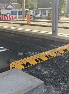 盾标防护地面安装防撞拦截器道路智能遥控升降防撞装置带警示灯