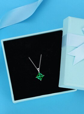 深绿色银项链女款2025新款小众设计高级感方形锁骨链吊坠送礼物
