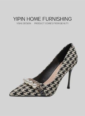 样板房间衣帽间女鞋高跟尖头细跟深色系黑色墨绿黑白凉拖鞋气质