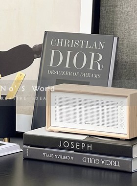 书桌摆件家居饰品复古蓝牙u音响原木耳机架黑色磨砂球体样板间软