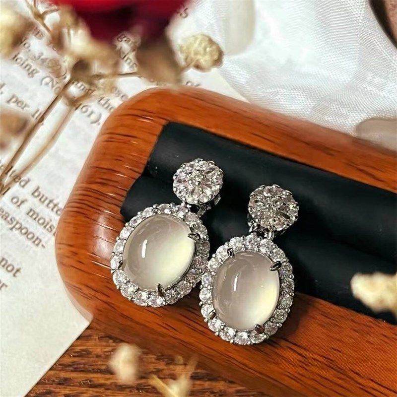 本店定制 新中式国风天然冰种蛋面水沫玉长款椭圆耳环,淘宝优惠券,粉丝福利购,淘宝优惠卷