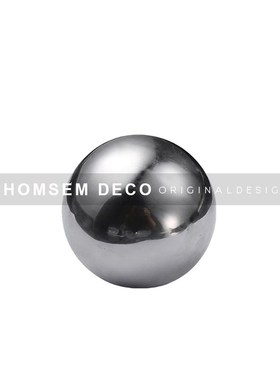 现代样板间客厅h茶几艺术男舞者抽象人物摆件书房博古架电视柜软