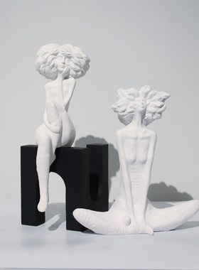 北欧风简约艺术抽象人物摆件创意轻奢玄关家居装饰房间工艺品摆设