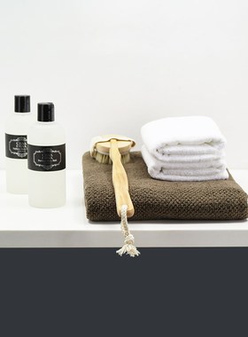 样板间卫生间摆件现代简约浴巾毛巾组合道具卫浴店浴室柜软装饰品