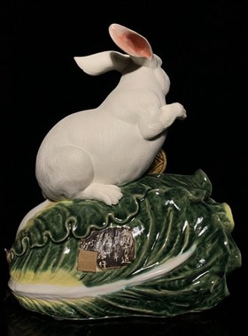 石湾公仔陶瓷十二生肖兔子摆件家居装饰客厅中式摆设兔年春节送礼