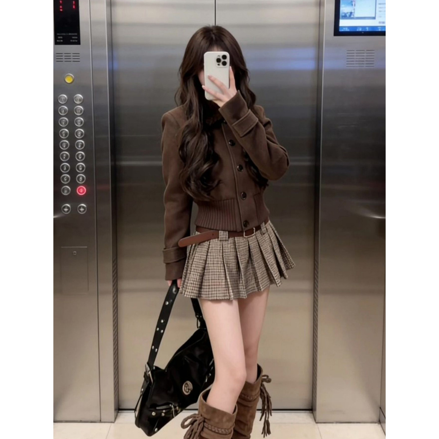 复古高级感一体毛领短款外套女新款高腰A字百褶格纹短裙子两件套,淘宝优惠券,粉丝福利购,淘宝优惠卷