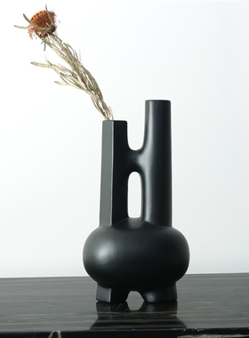 意式极简创意个性抽象黑白系列台面摆件客厅书房样板房间装饰摆设